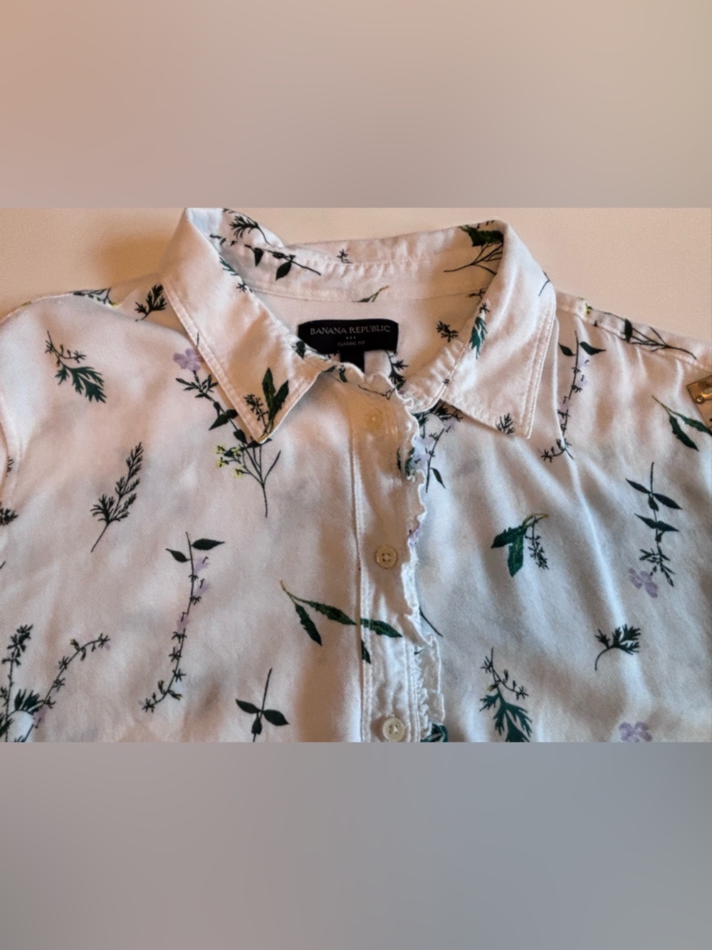 Banana Republic Floral Ruffle Front Button down blouse XL - Picture 14 of 15
